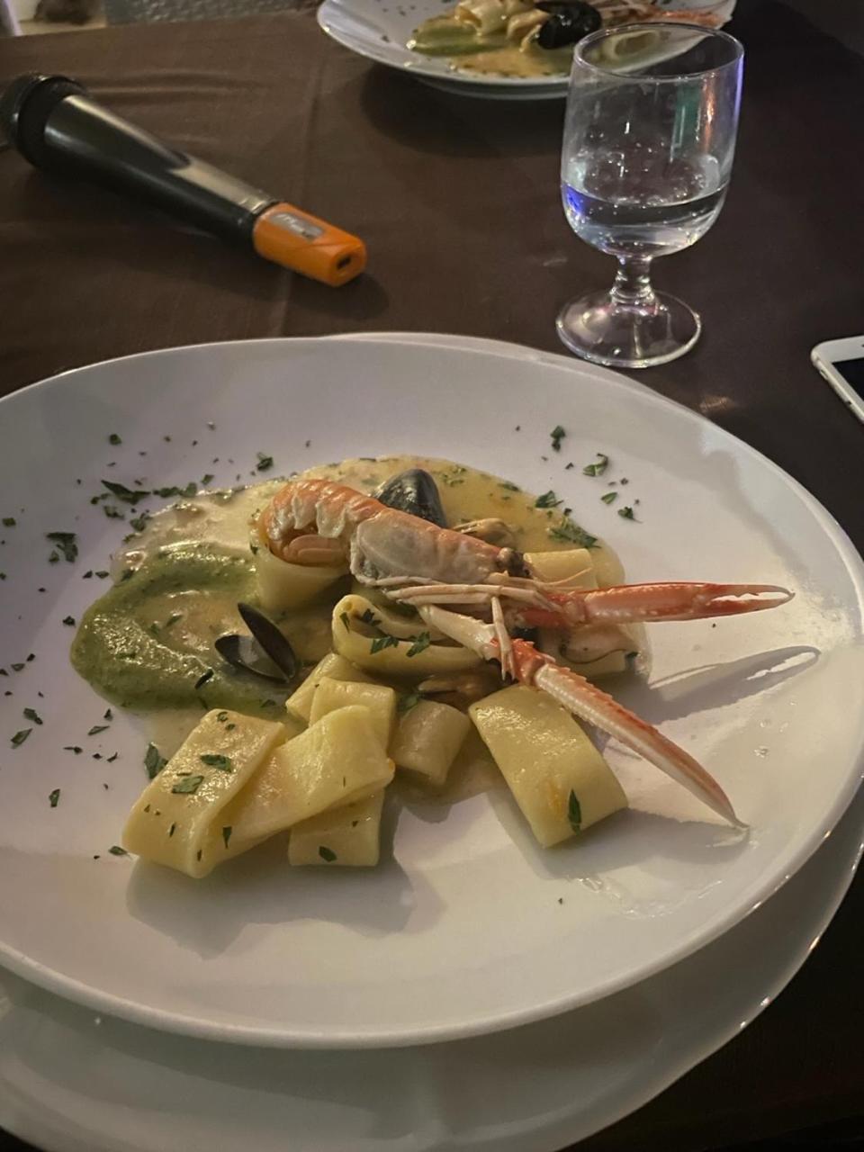 Punto Verde Noci Kültér fotó